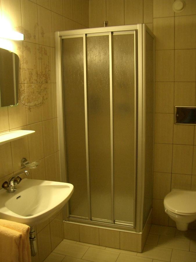 Haus Mader Hotel Trins Værelse billede